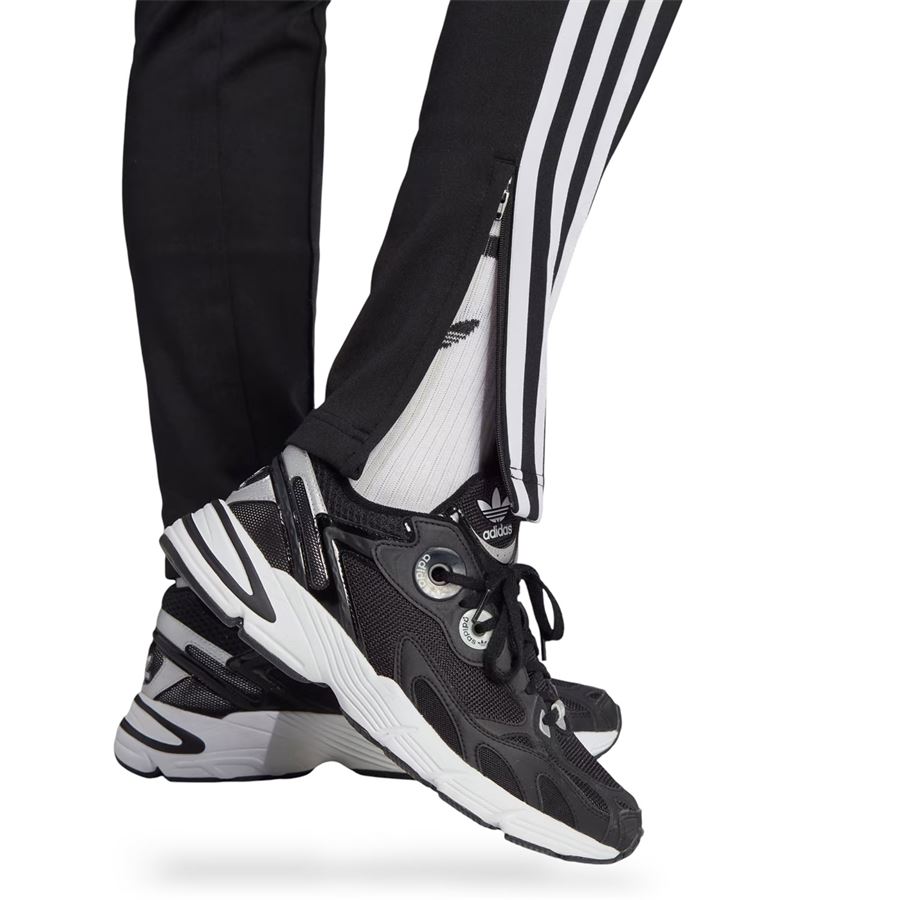 Track pants adicolor SST pantaloni tuta da donna Adidas | IK6600X